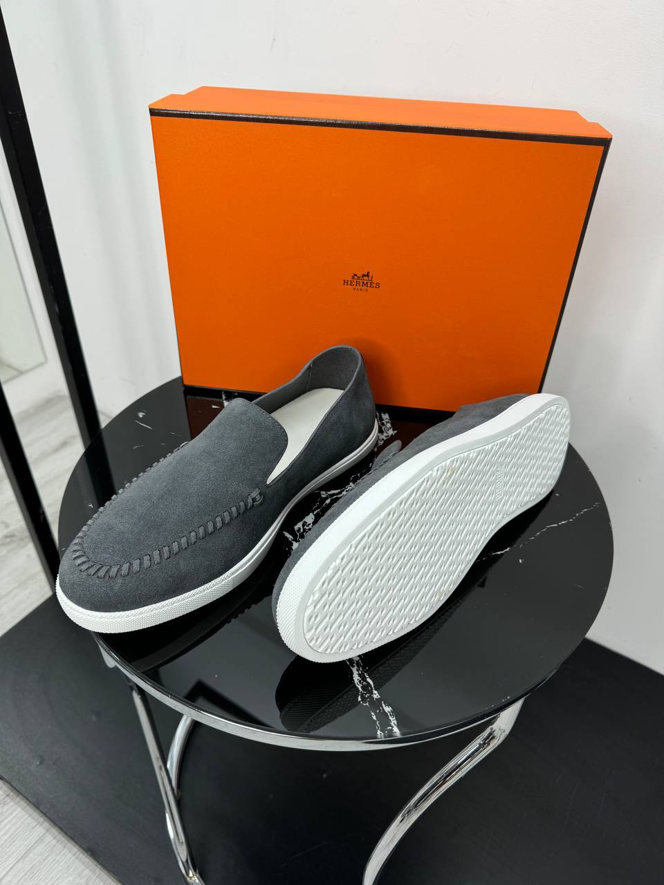 МУЖСКИЕ ЛОФЕРЫ HERMES детальное фото