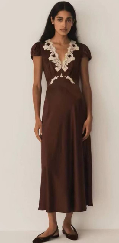 ПЛАТЬЕ DOEN фото