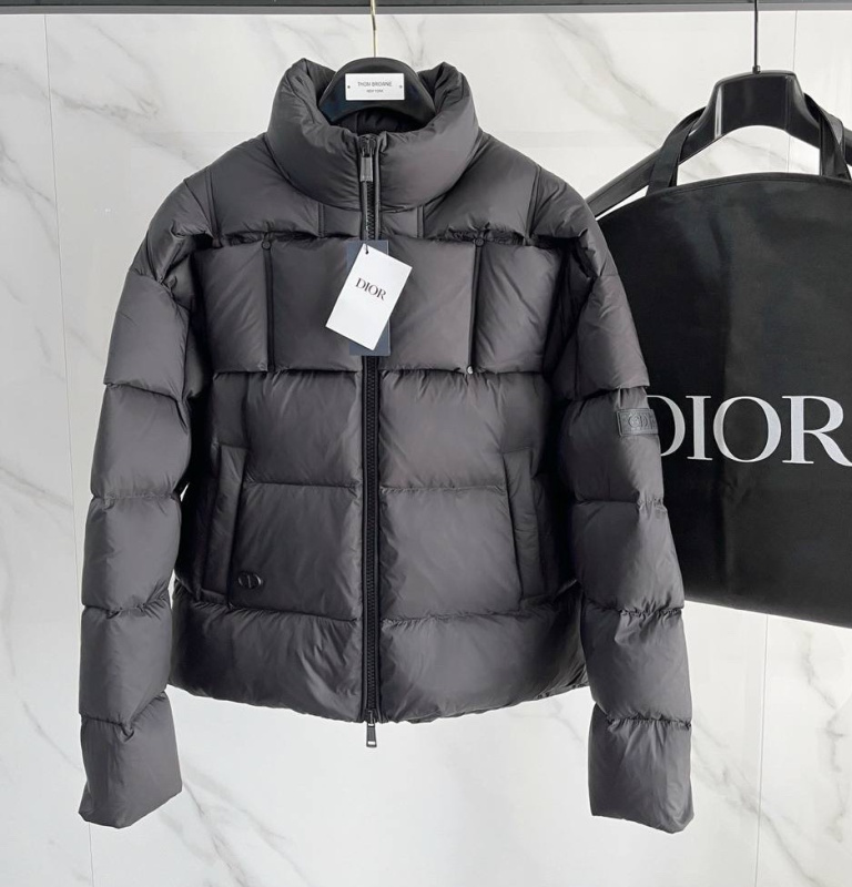 МУЖСКОЙ ПУХОВИК CHRISTIAN DIOR фото