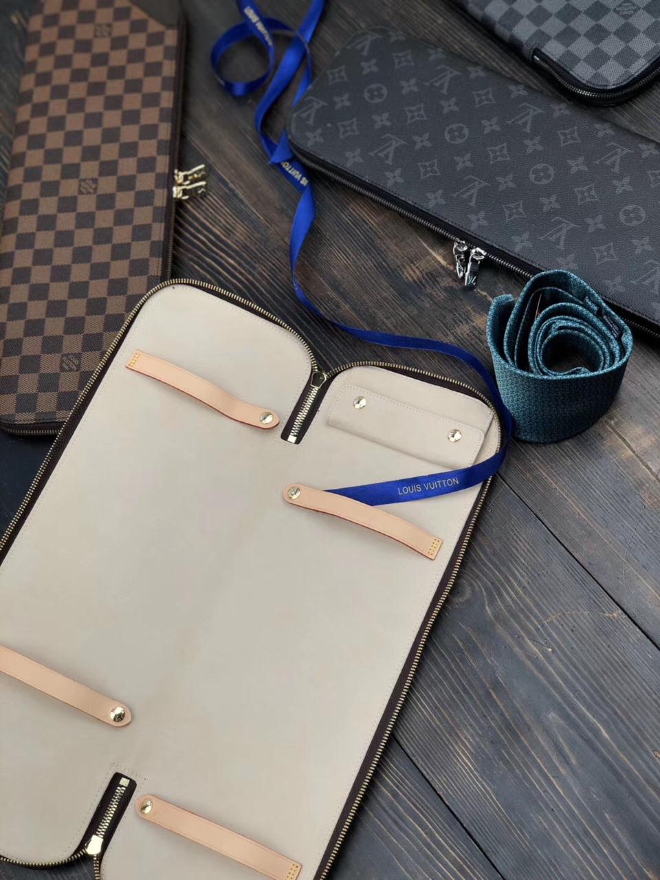 ФУТЛЯР ДЛЯ ГАЛСТУКОВ LOUIS VUITTON детальное фото