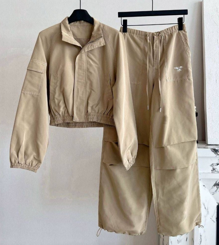 КОСТЮМ PRADA фото