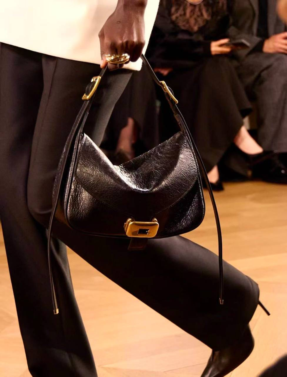 СУМКА BALENCIAGA детальное фото