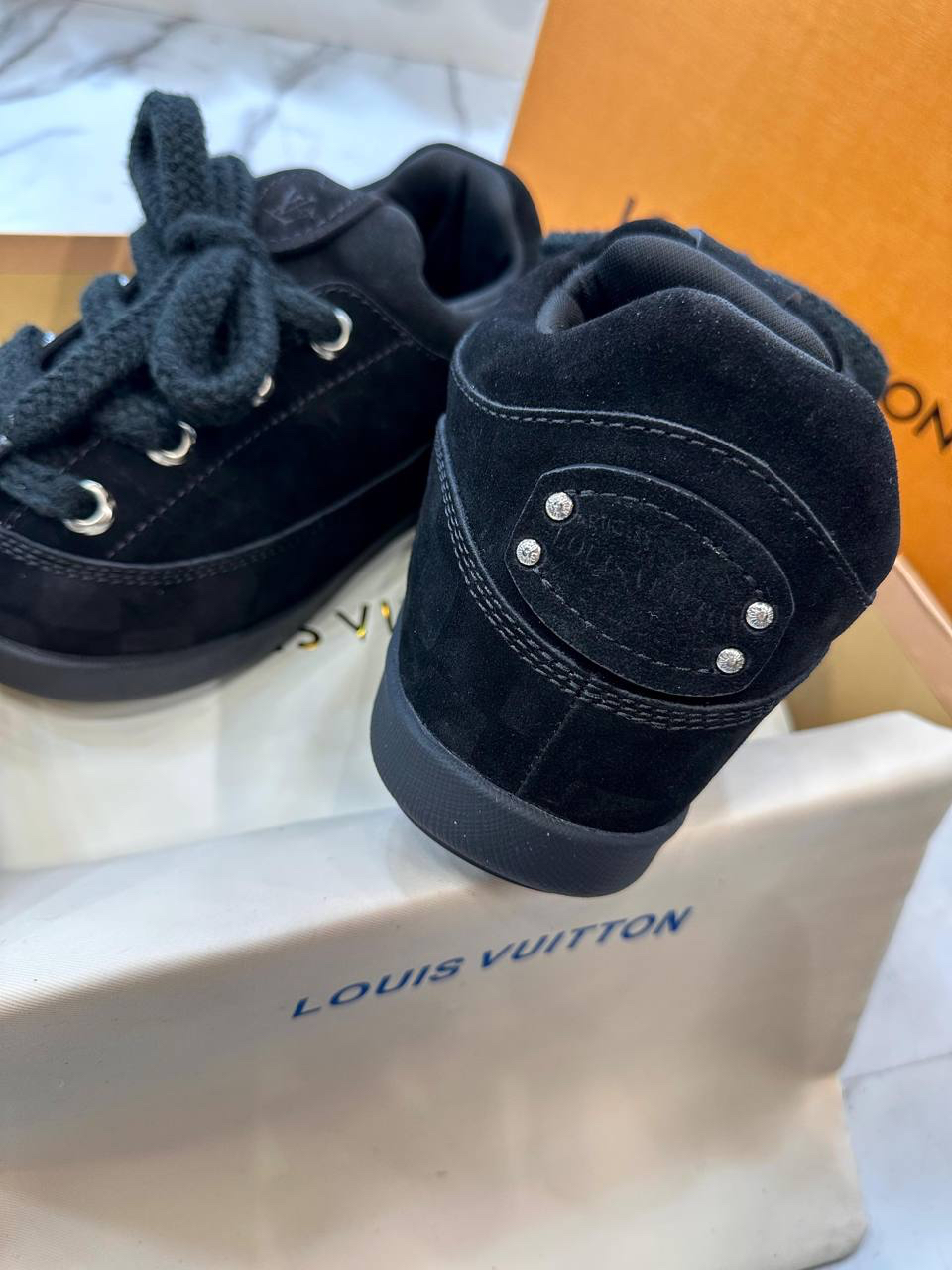 БОТИНКИ LOUIS VUITTON детальное фото