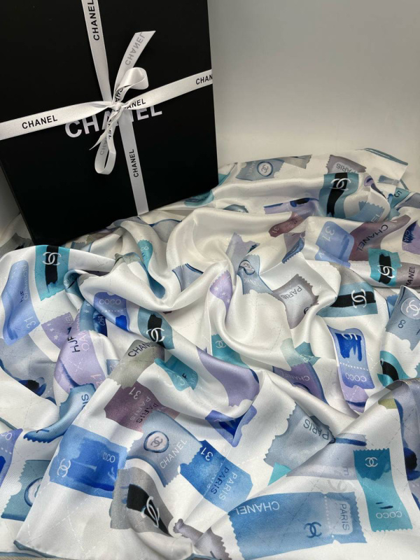 ПЛАТОК CHANEL фото