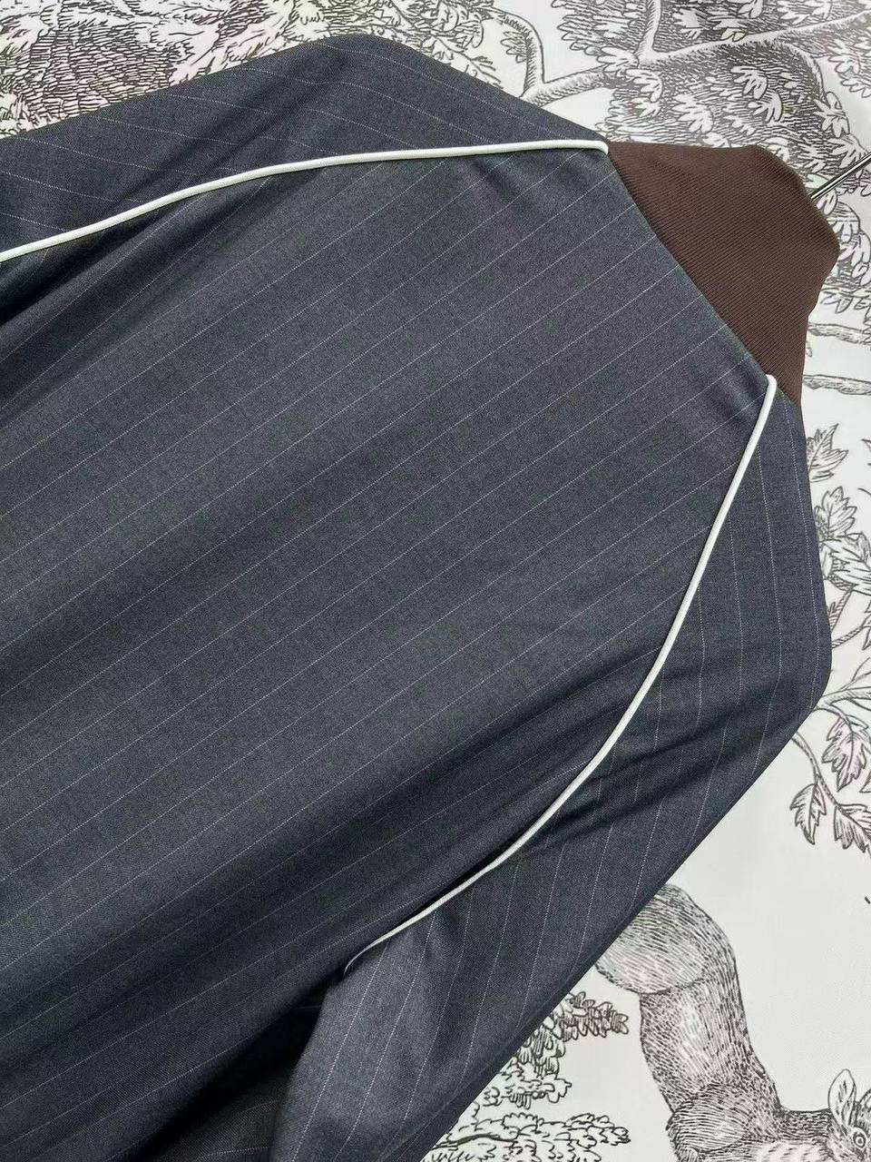 БОМБЕР MIU MIU детальное фото