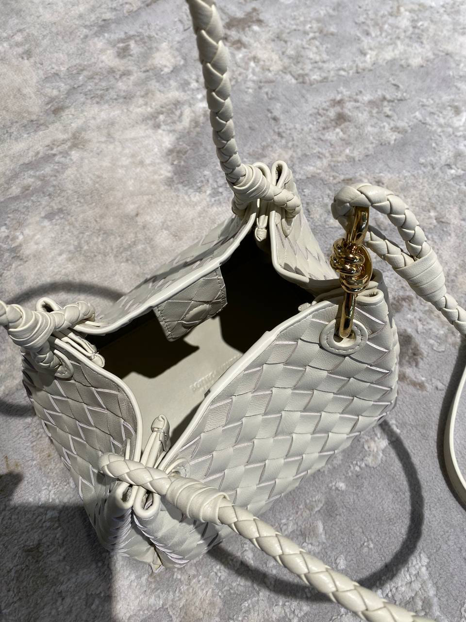 СУМКА BOTTEGA VENETA детальное фото