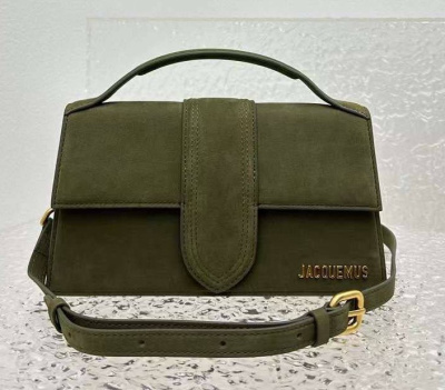 СУМКА JACQUEMUS фото