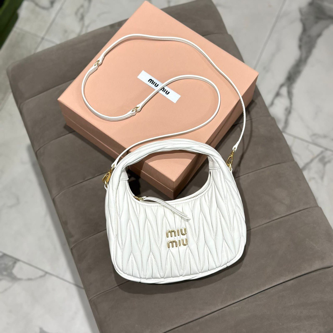 СУМКА MIU MIU WANDER детальное фото