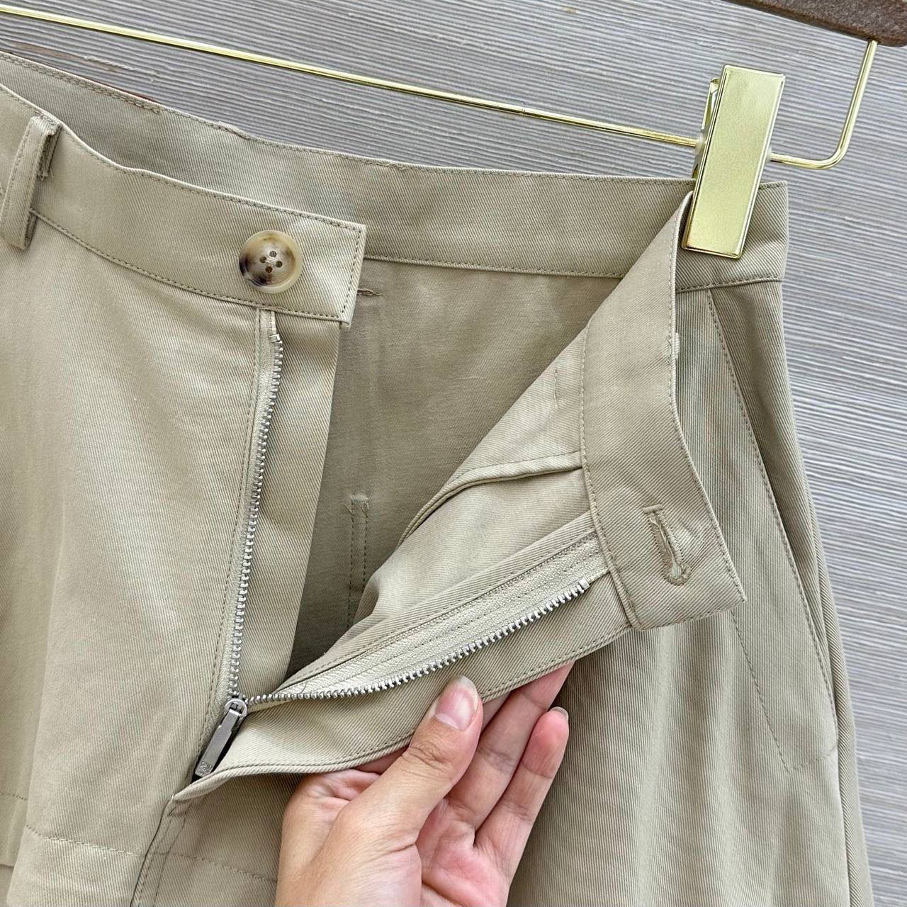 ШОРТЫ LOEWE детальное фото
