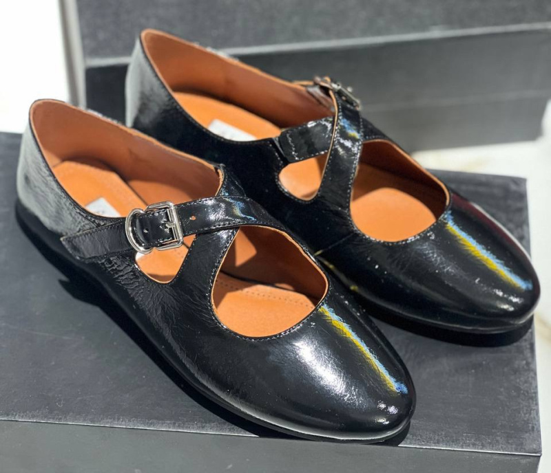 БАЛЕТКИ ALAIA фото