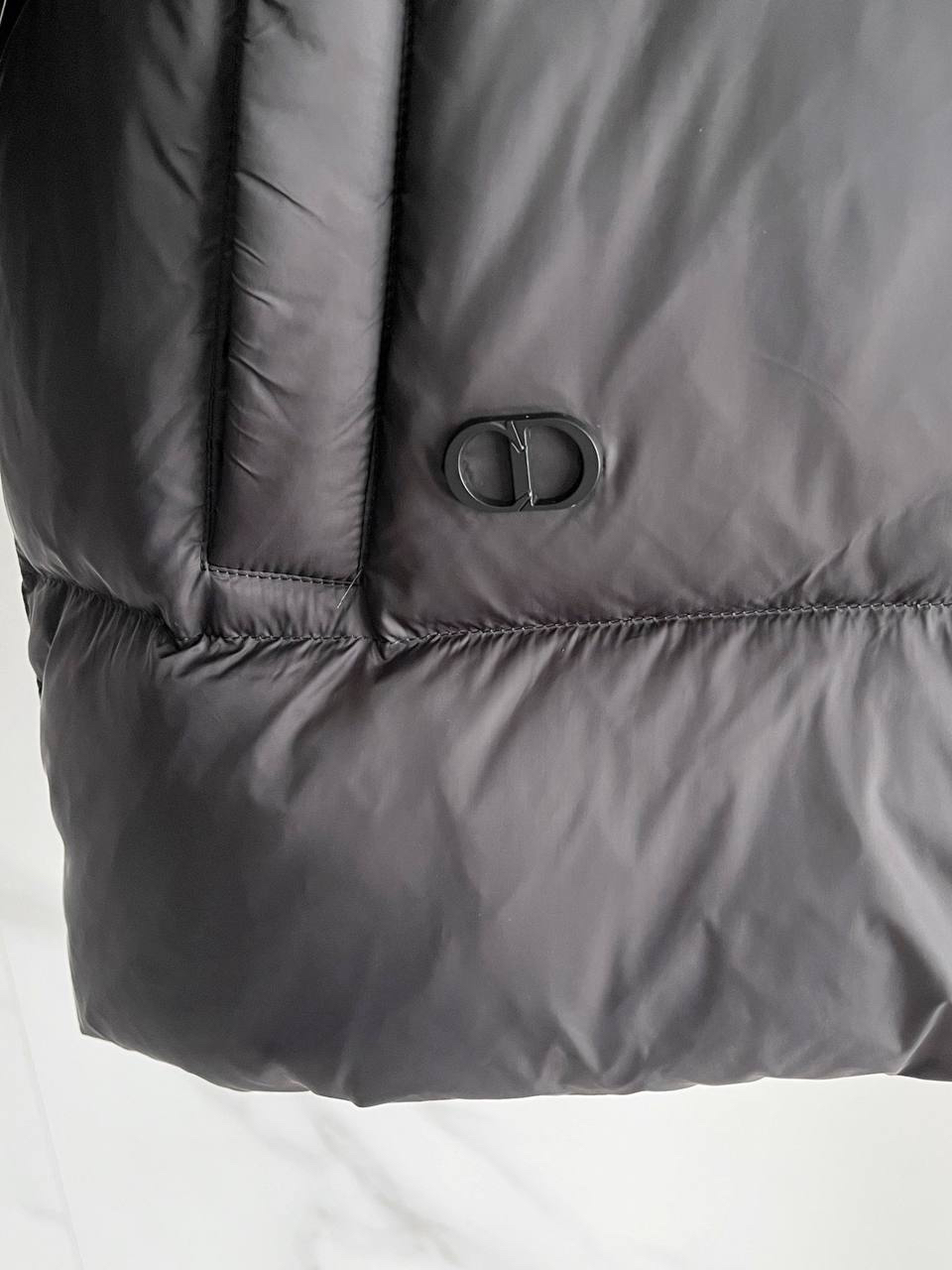 МУЖСКОЙ ПУХОВИК CHRISTIAN DIOR детальное фото