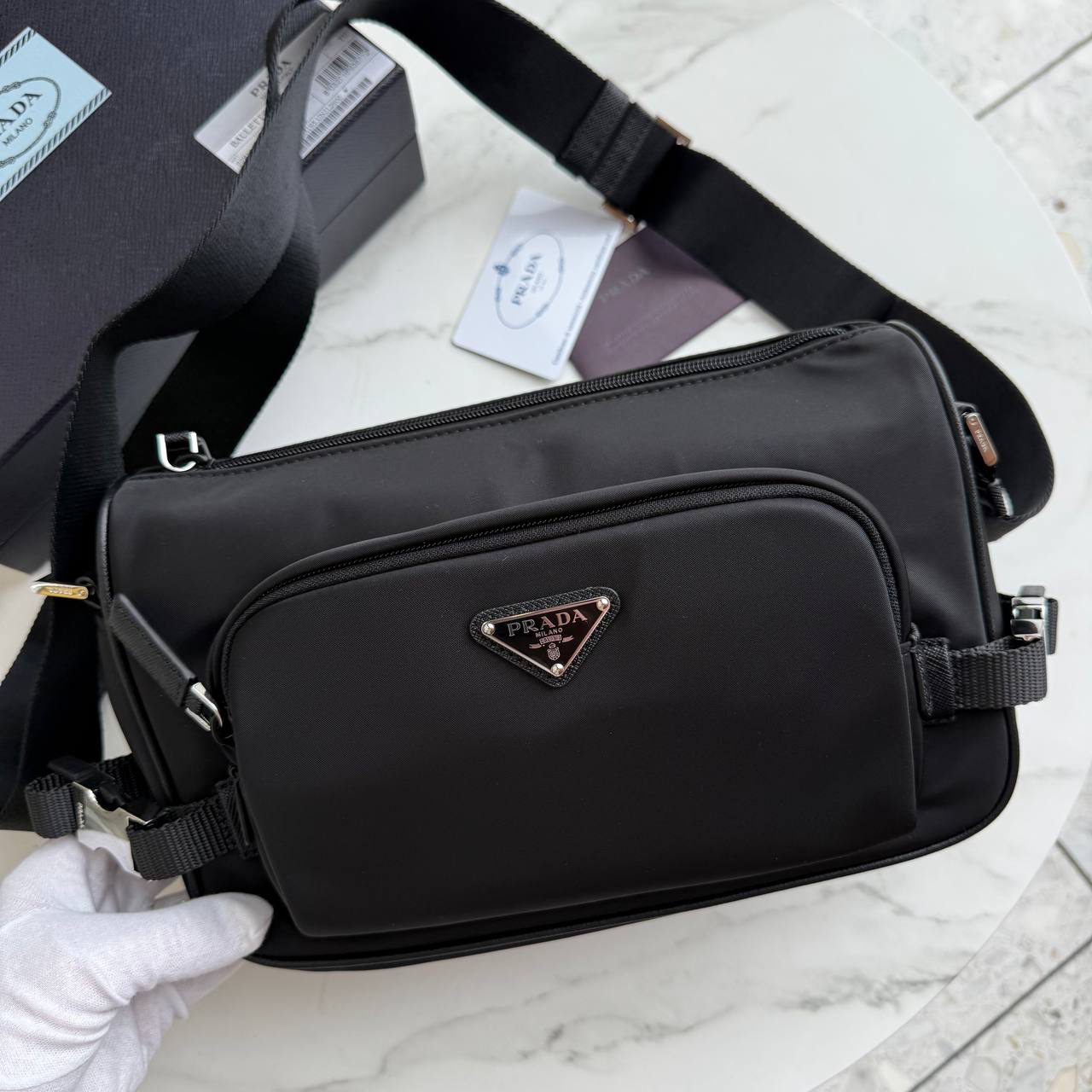 МУЖСКАЯ СУМКА МЕССЕНДЖЕР PRADA детальное фото