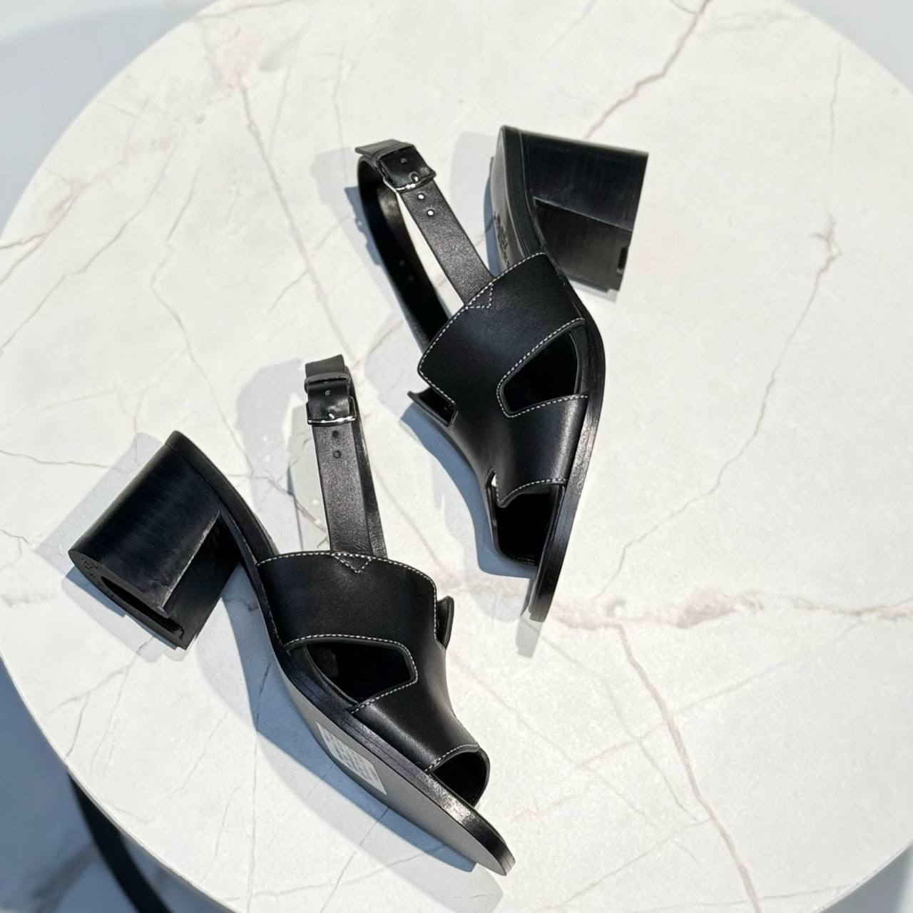 БОСОНОЖКИ HERMES детальное фото