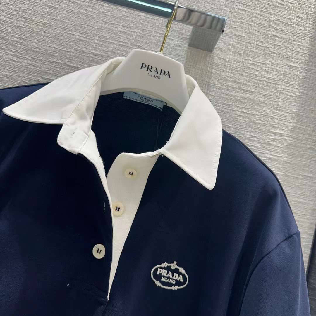 ПЛАТЬЕ PRADA детальное фото