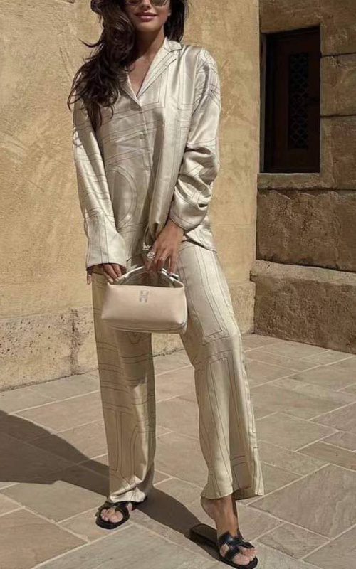 КОСТЮМ TOTEME фото