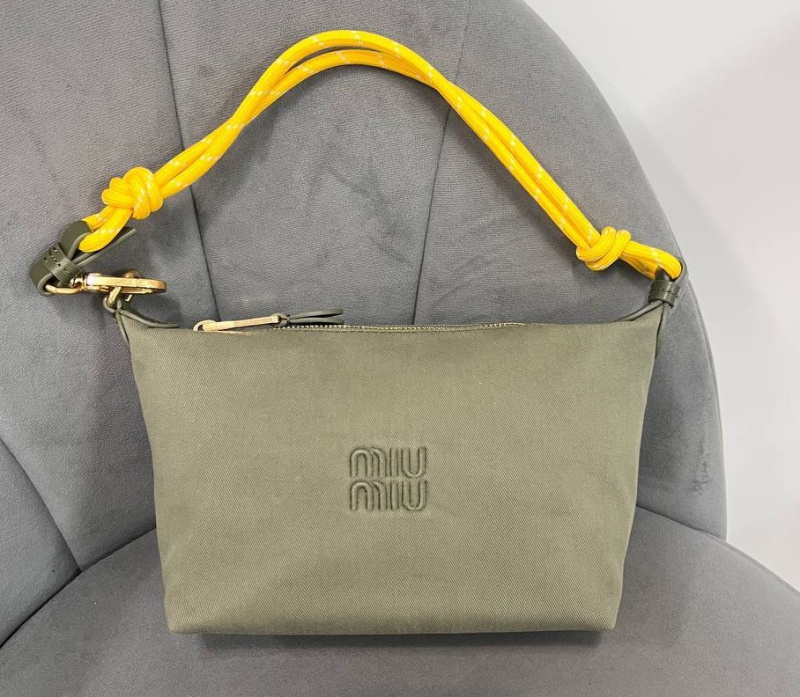 СУМКА MIU MIU фото