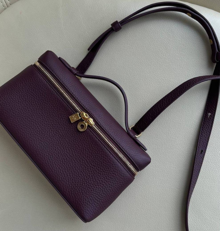 СУМКА LORO PIANA фото