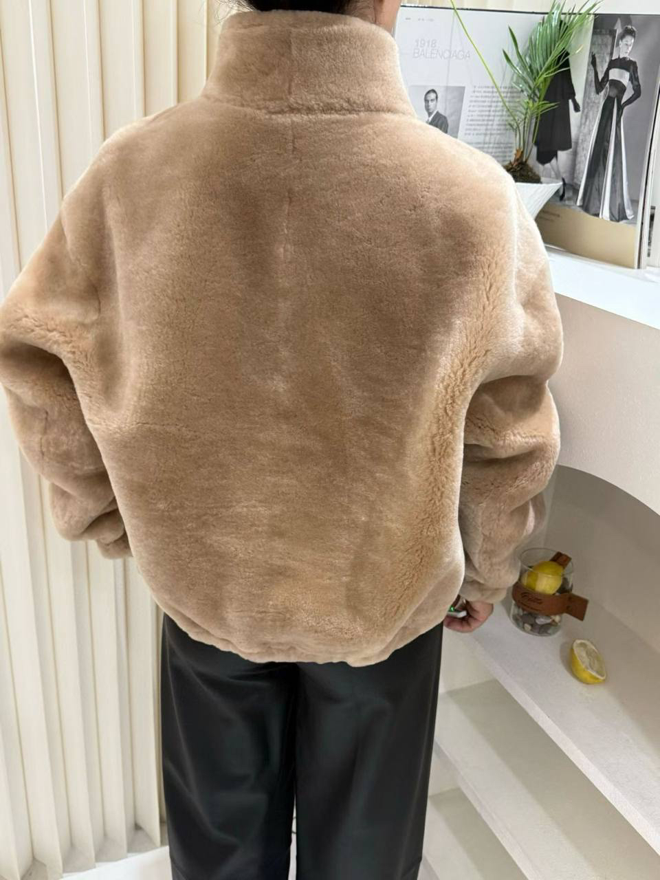 ШУБА LORO PIANA детальное фото