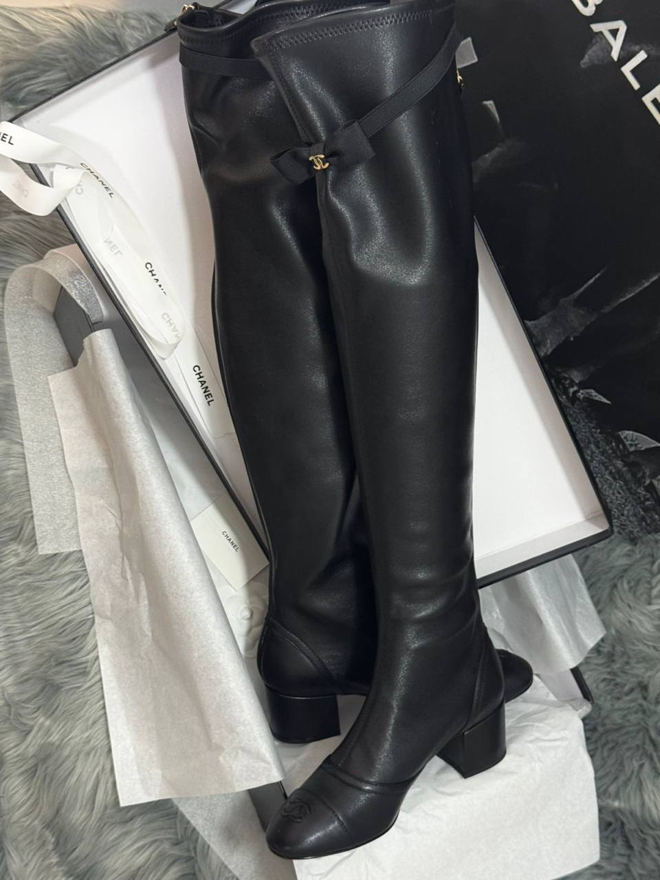 САПОГИ CHANEL детальное фото