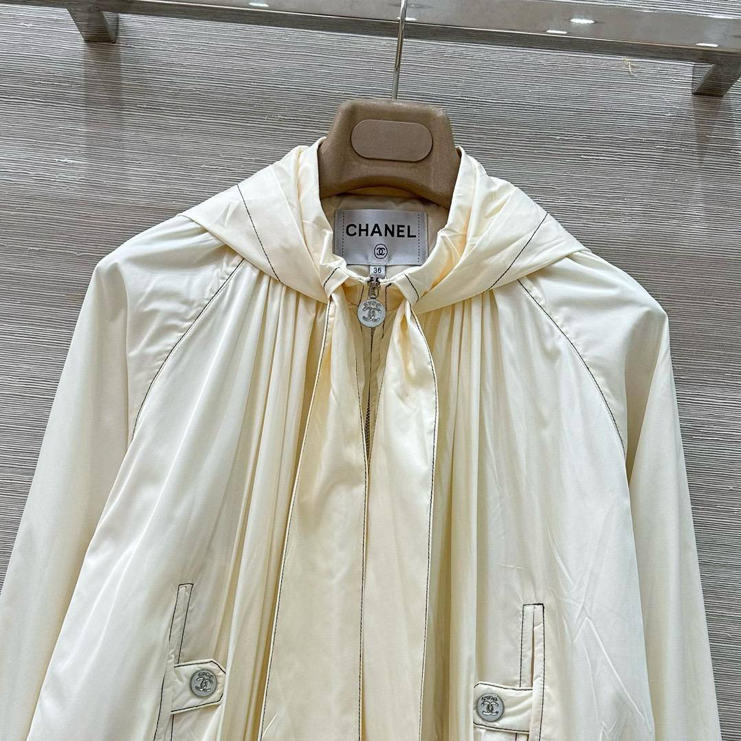 БОМБЕР CHANEL детальное фото