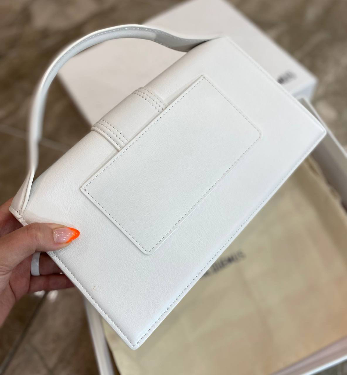 СУМКА JACQUEMUS детальное фото