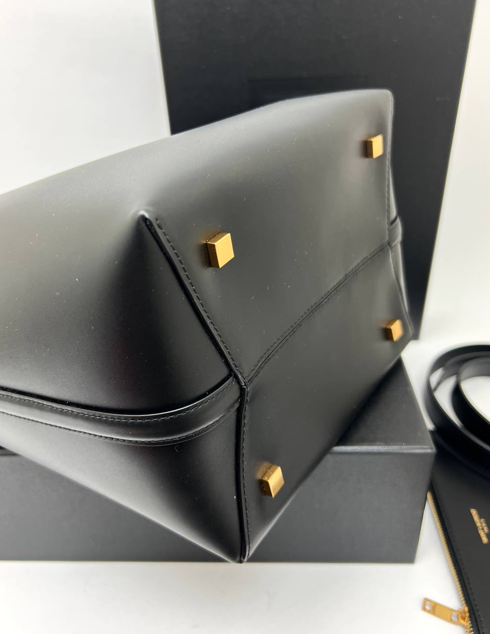 СУМКА SAINT LAURENT LE 37 детальное фото