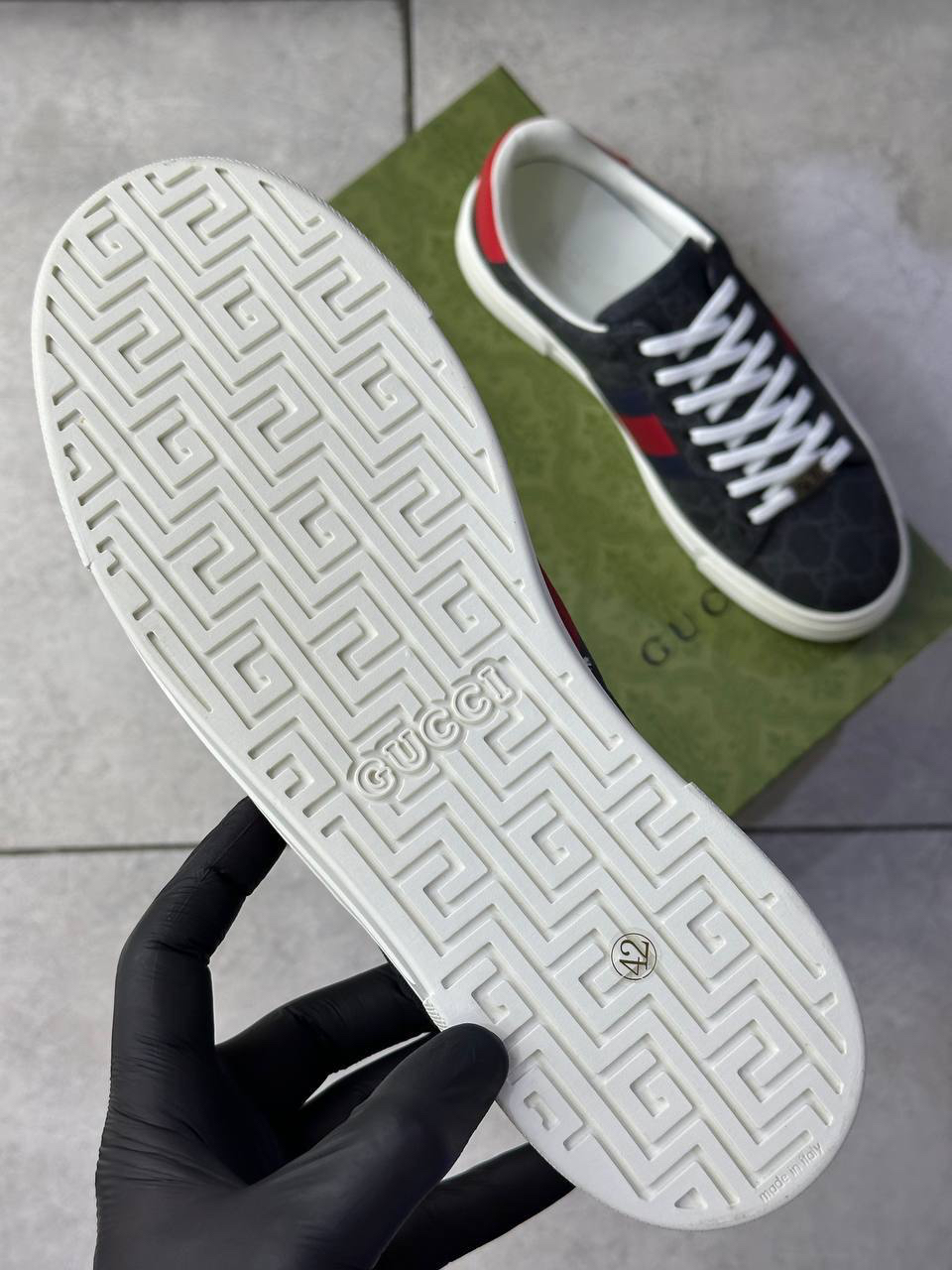 МУЖСКИЕ КЕДЫ GUCCI детальное фото