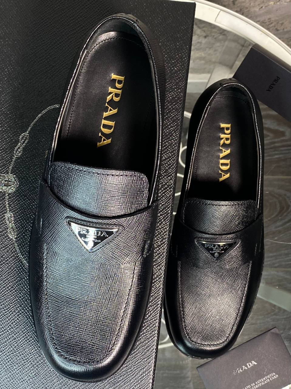 МУЖСКИЕ ЛОФЕРЫ PRADA детальное фото