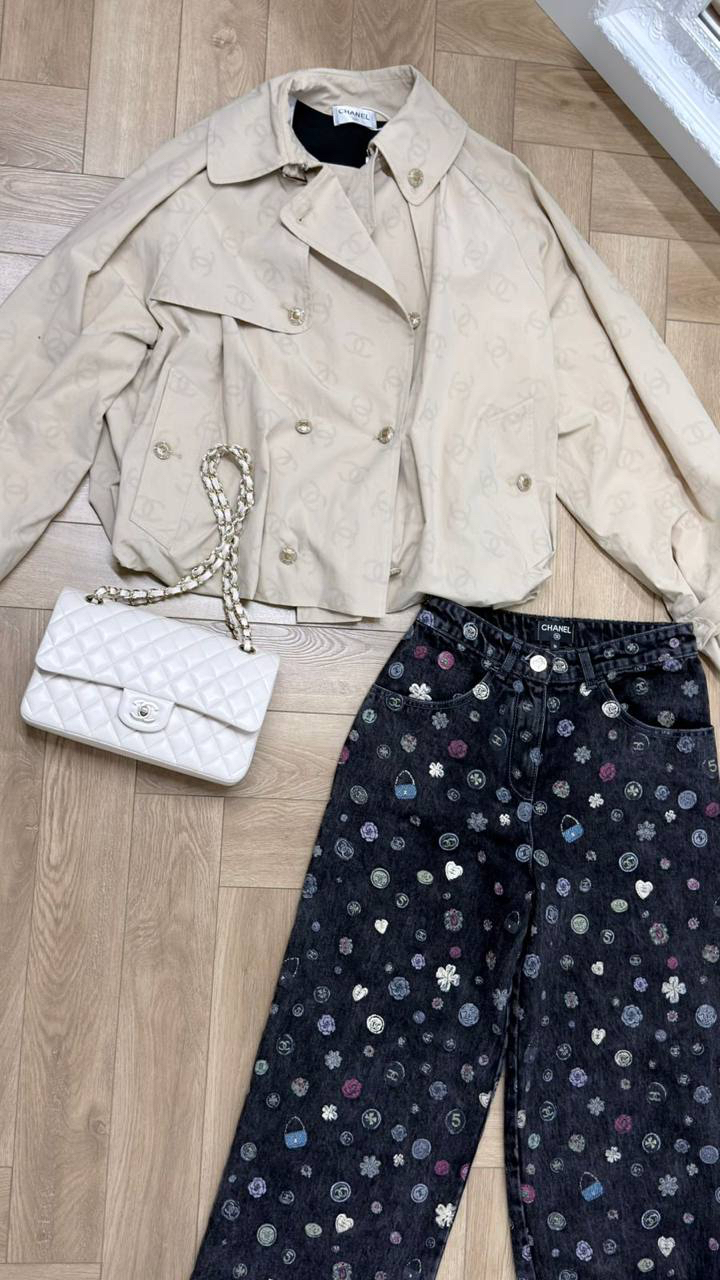 ВЕТРОВКА CHANEL детальное фото