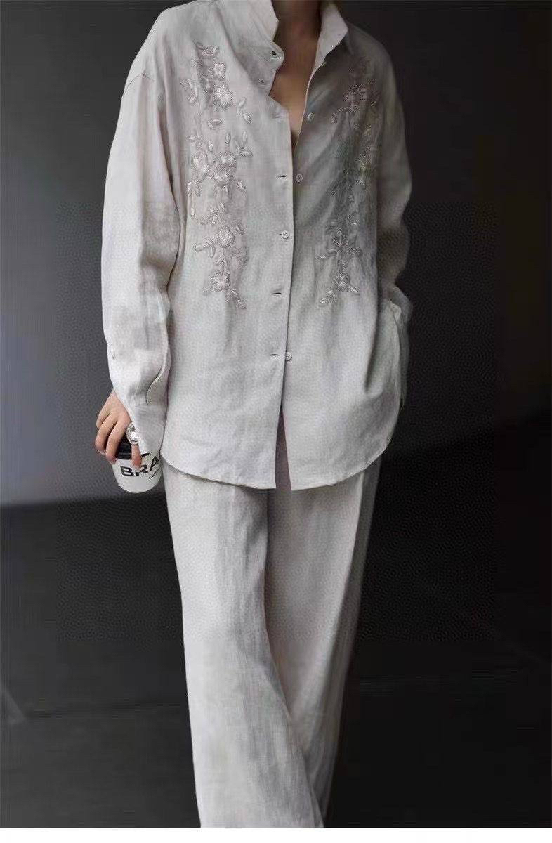 КОСТЮМ BRUNELLO CUCINELLI детальное фото