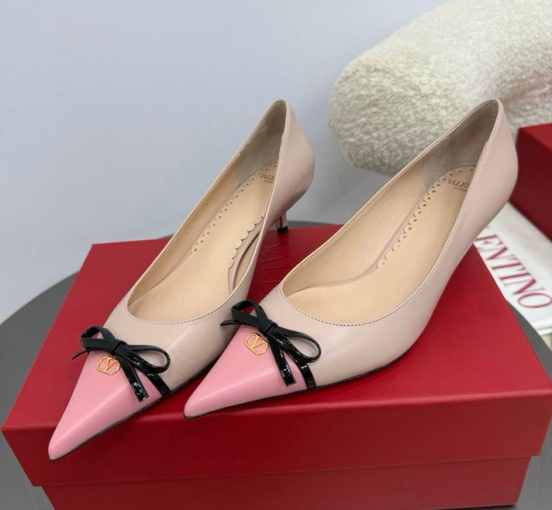 ТУФЛИ VALENTINO фото