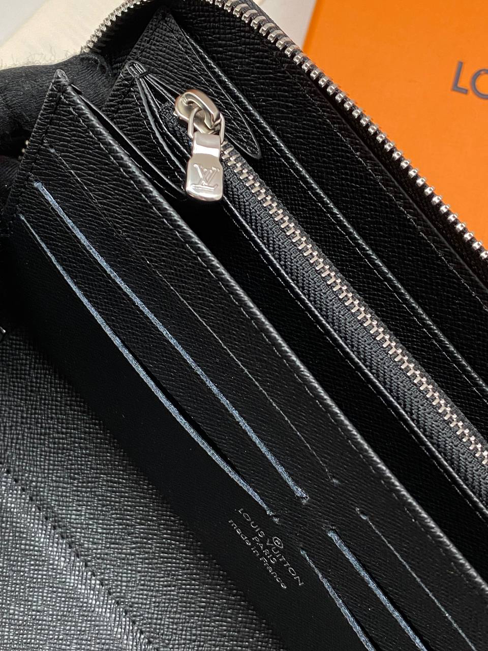 МУЖСКОЙ КОШЕЛЕК LOUIS VUITTON детальное фото