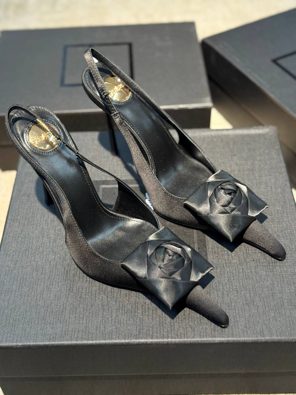 ТУФЛИ SAINT LAURENT детальное фото