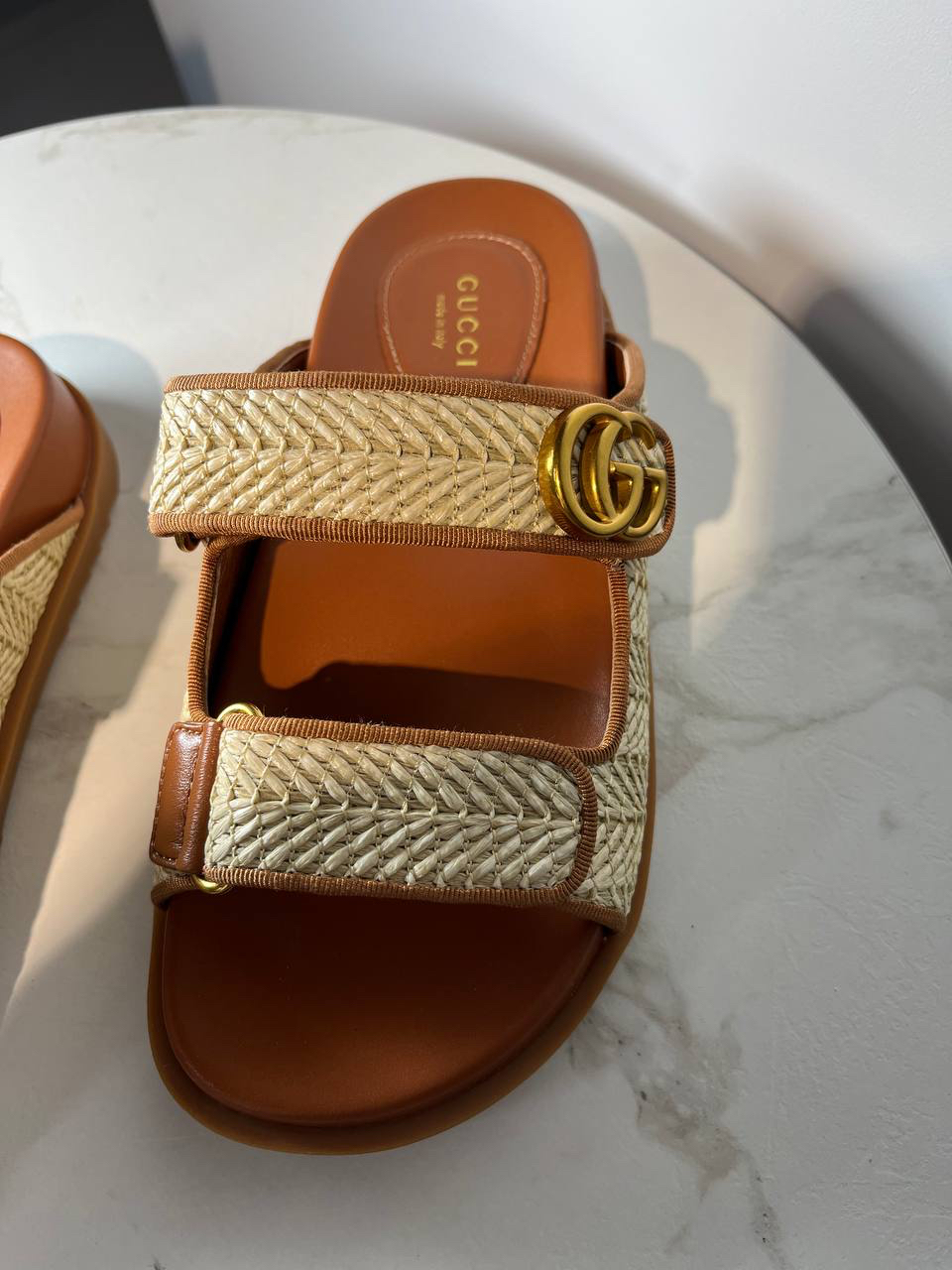 ШЛЕПКИ GUCCI детальное фото