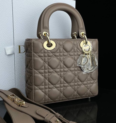 СУМКА CHRISTIAN DIOR LADY фото