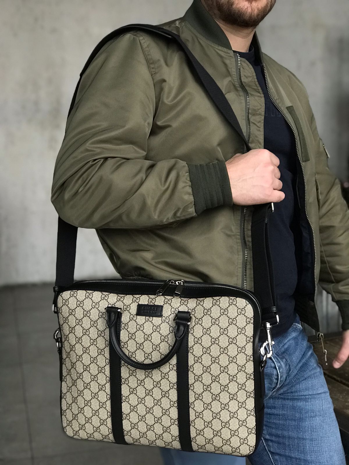 МУЖСКОЙ ПОРТФЕЛЬ GUCCI детальное фото