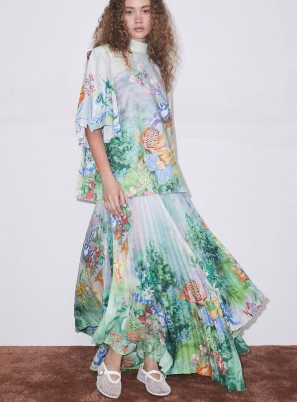 КОСТЮМ ALEMAIS фото