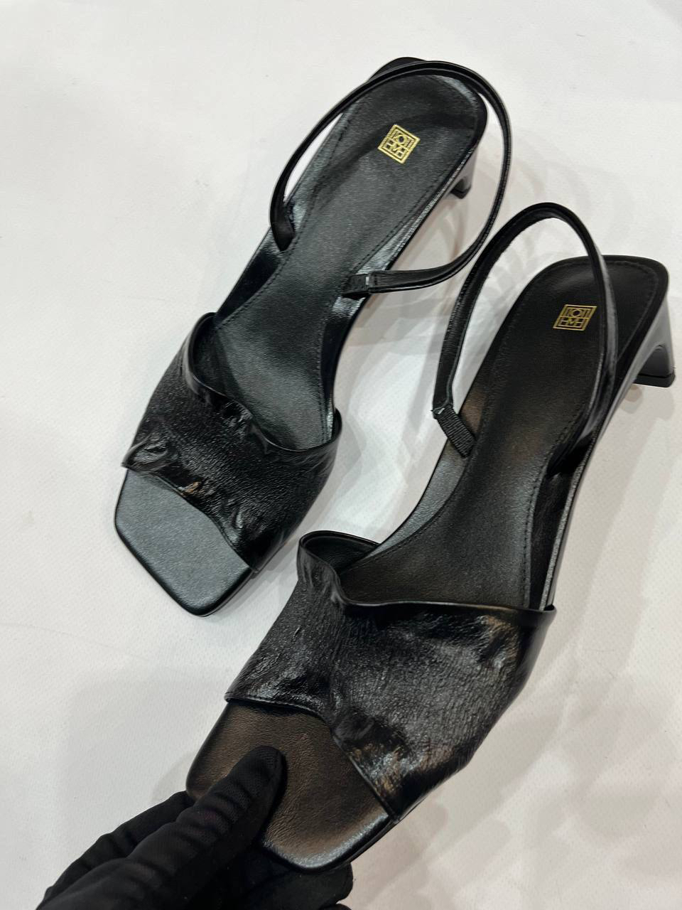 БОСОНОЖКИ TOTEME детальное фото