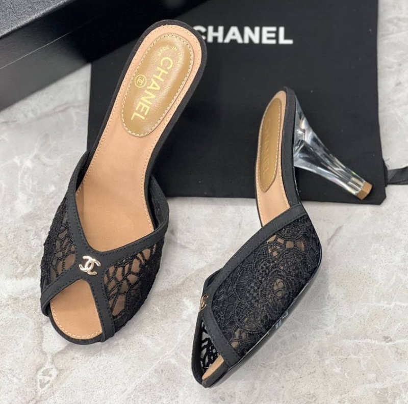 ШЛЕПКИ CHANEL фото