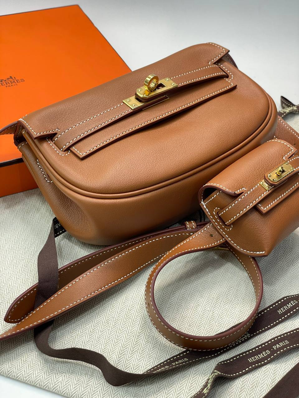 СУМКА HERMES KELLY MOOVE детальное фото