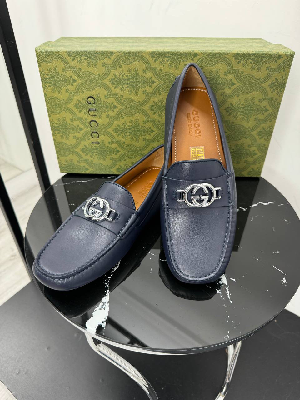 МУЖСКИЕ МОКАСИНЫ GUCCI детальное фото