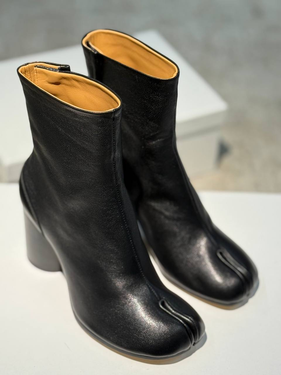 БОТИЛЬОНЫ MAISON MARGIELA детальное фото