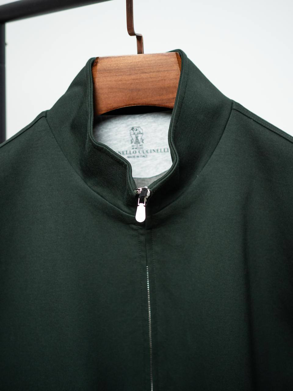 МУЖСКОЙ КОСТЮМ BRUNELLO CUCINELLI детальное фото