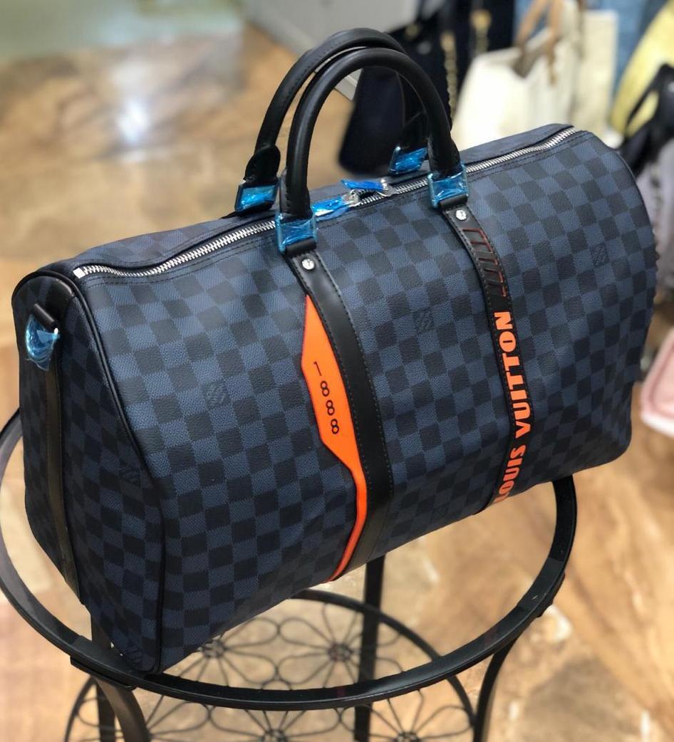 ДОРОЖНАЯ СУМКА LOUIS VUITTON детальное фото