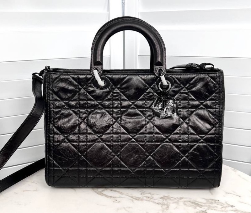 СУМКА CHRISTIAN DIOR фото