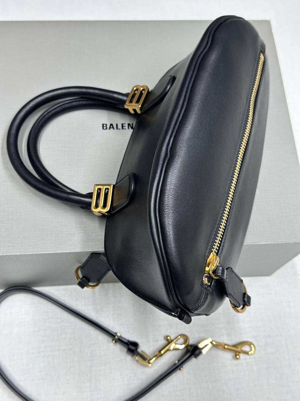 СУМКА BALENCIAGA детальное фото