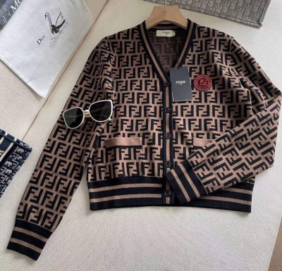 КАРДИГАН FENDI фото