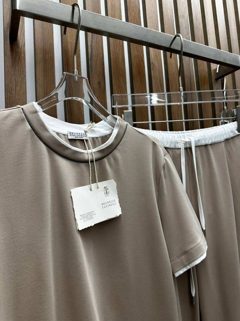 КОСТЮМ BRUNELLO CUCINELLI детальное фото