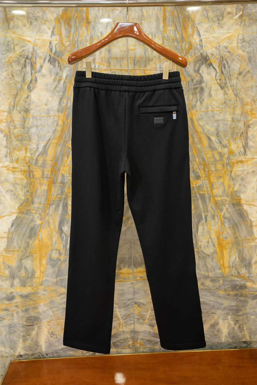 МУЖСКОЙ КОСТЮМ DOLCE&GABBANA детальное фото