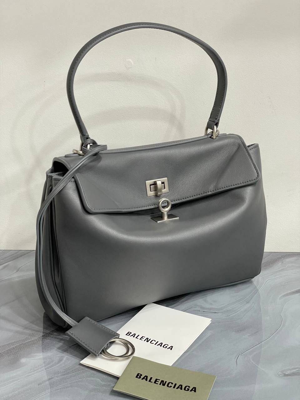 СУМКА BALENCIAGA детальное фото